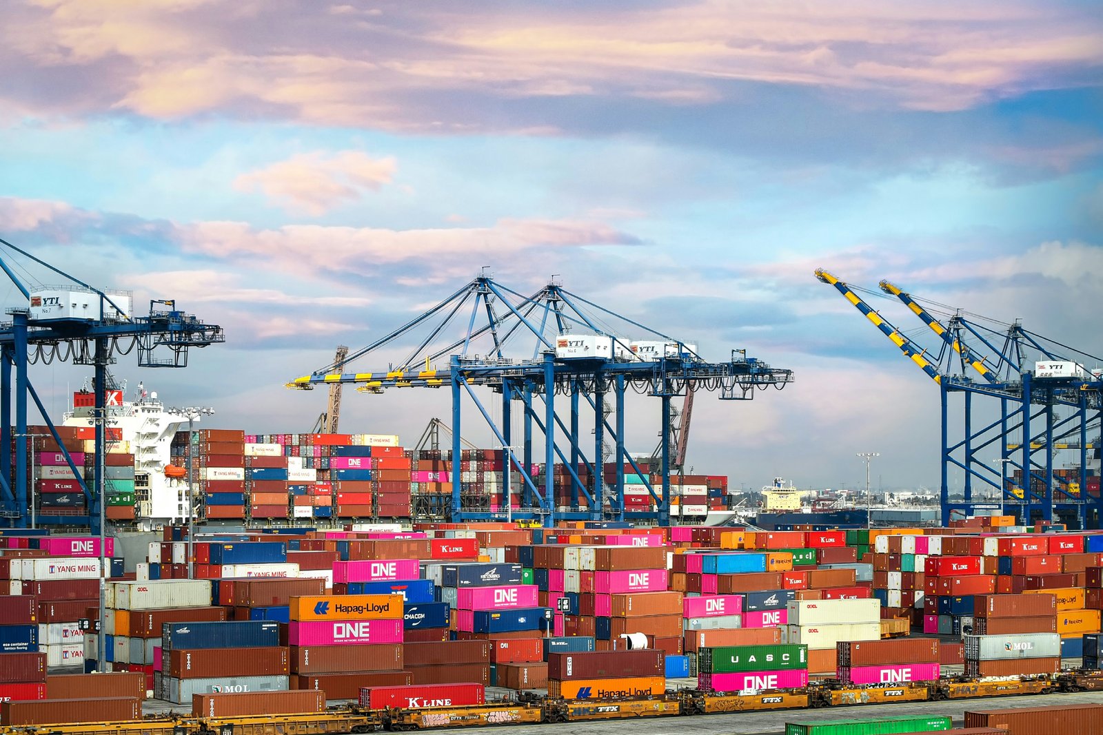 Darwish Murad Clearing & Forwarding Services