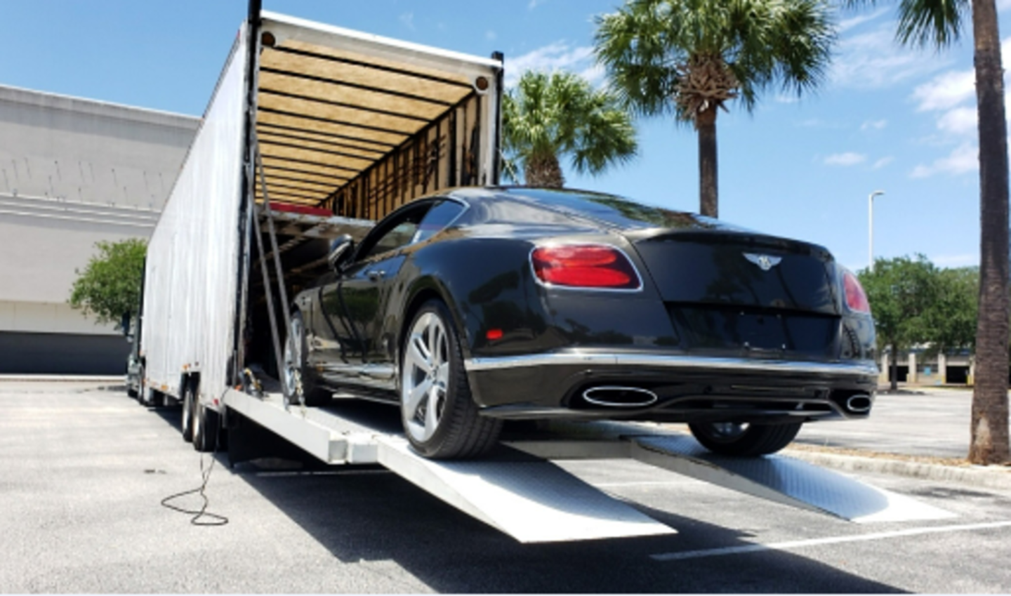 Reef Shipping Services