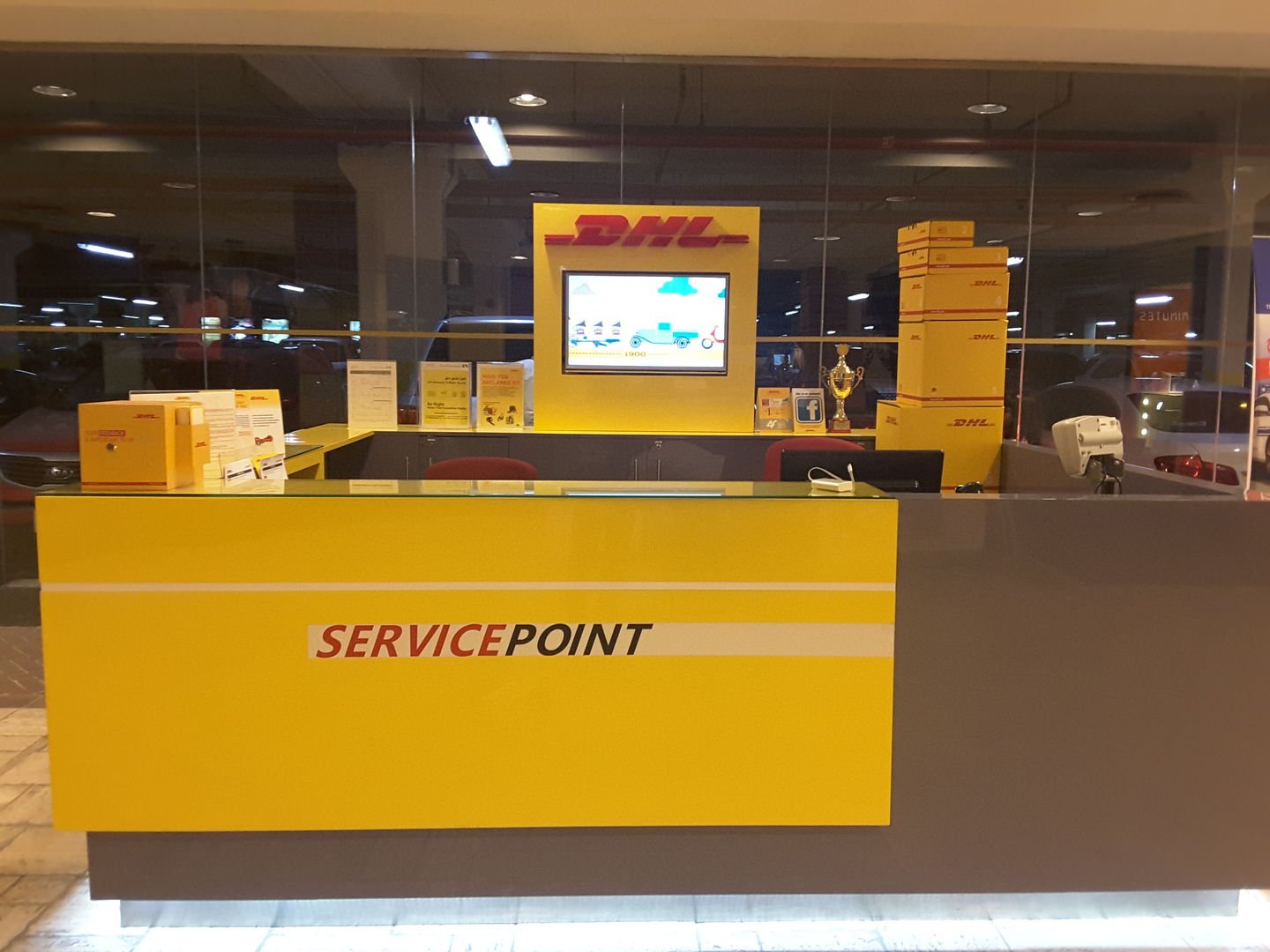DHL