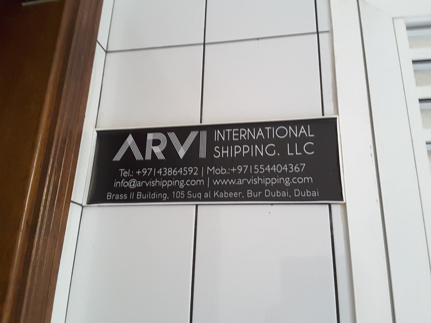 Arvi International Shipping